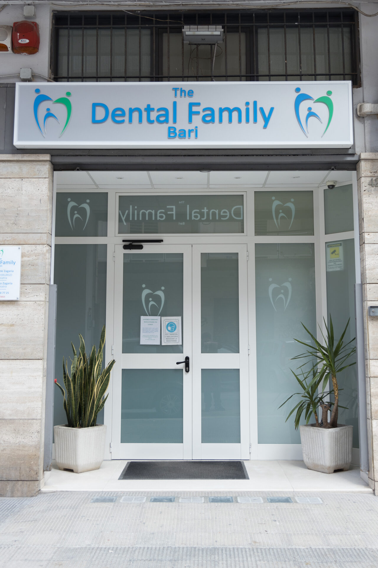 Riapertura dello Studio The Dental Family Bari: Ecco Cosa Aspettarsi